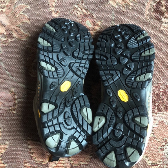 Men’s Merrell Performance shoes - Picture 2 of 4